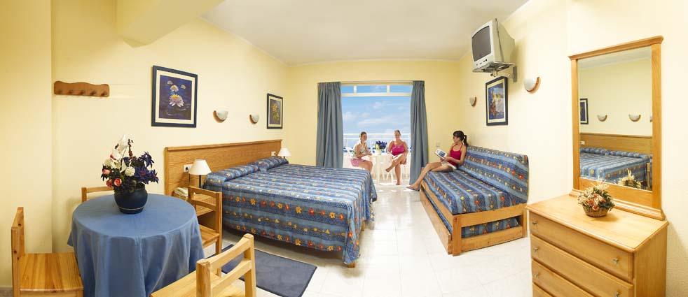 Aparthotel Catalina サンアントニオアバド 部屋 写真
