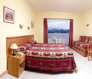 Aparthotel Catalina サンアントニオアバド エクステリア 写真