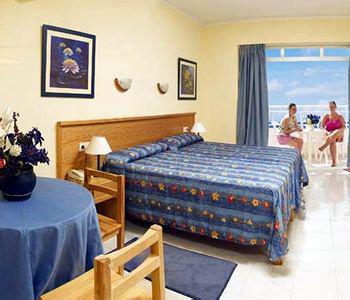 Aparthotel Catalina サンアントニオアバド エクステリア 写真